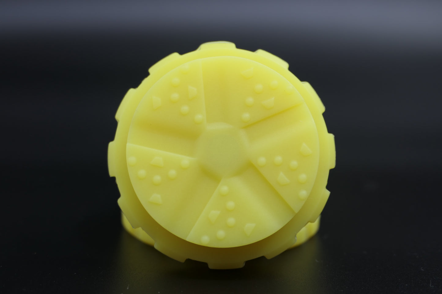 Yellow HASHY-100% Silicone Grinder